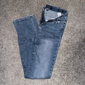 Judy Blue Women's High Rise Classic Blue Jeans